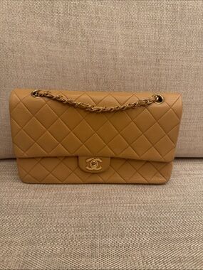 Classic Quilted Leather Shoulder Bag in Camel